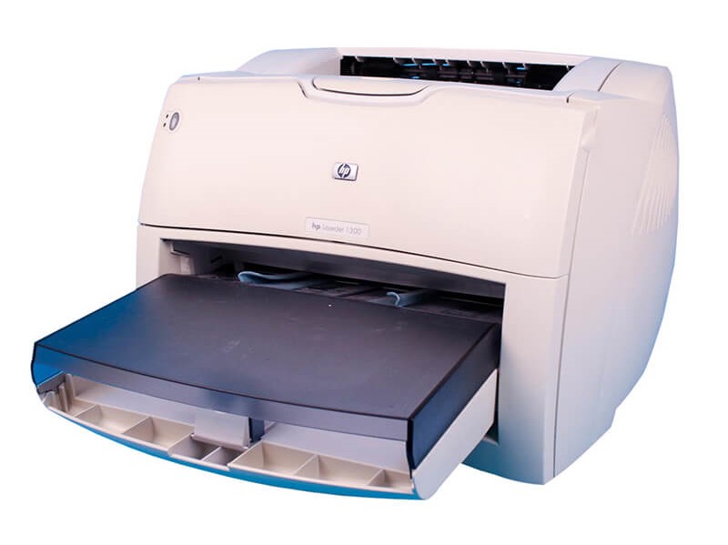 Надежный принтер-трудяга HP laserJet 1300, долгожитель, попал в ремонт.